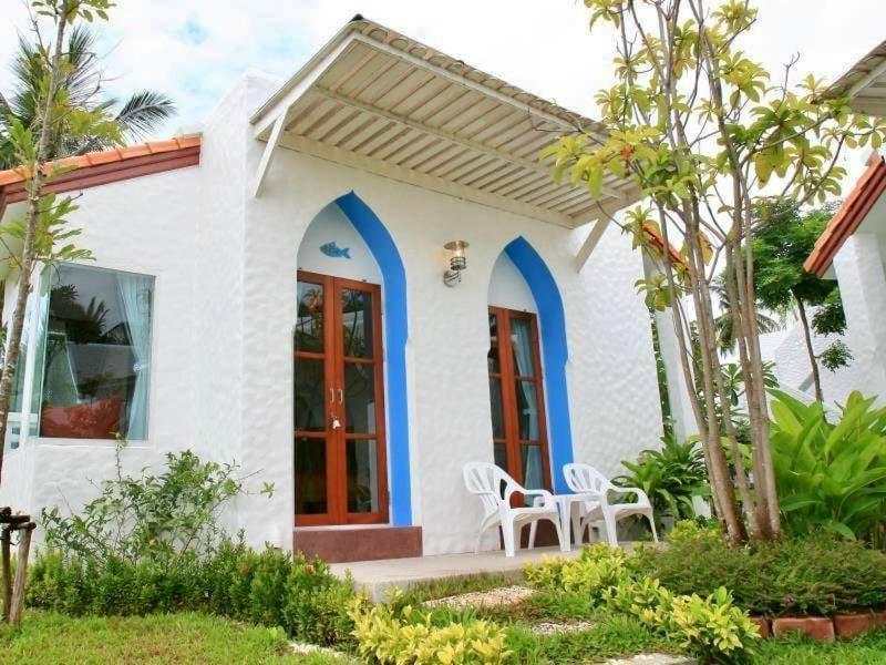 Baanmontra Beach Resort - Bankrut Eksteriør billede