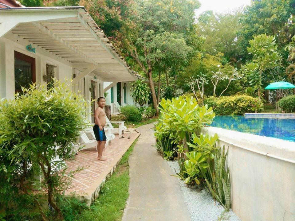 Baanmontra Beach Resort - Bankrut Eksteriør billede